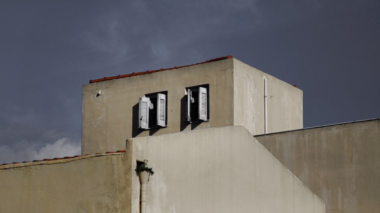 στέγη