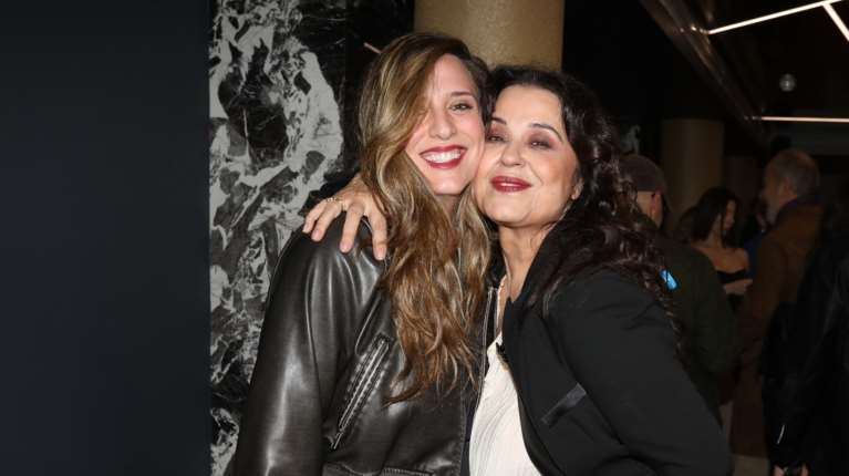 Πρεμιέρα για τη Μαρία Τζομπανάκη: Με τον γιο της και τη νύφη της, Γεωργία σε οικογενειακά κλικ