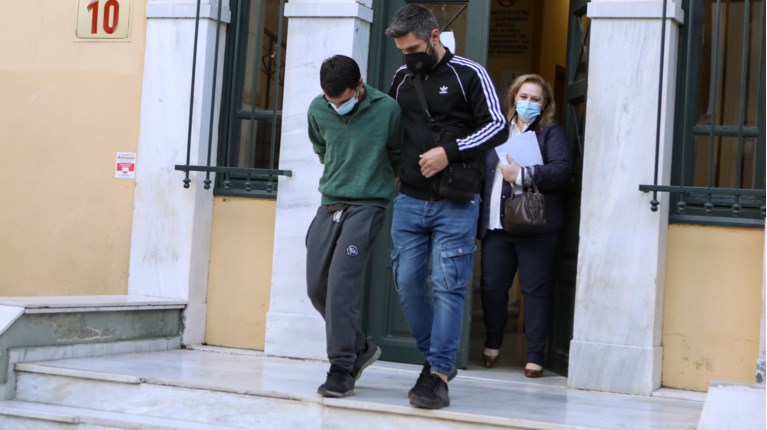 Μητροκτόνος
