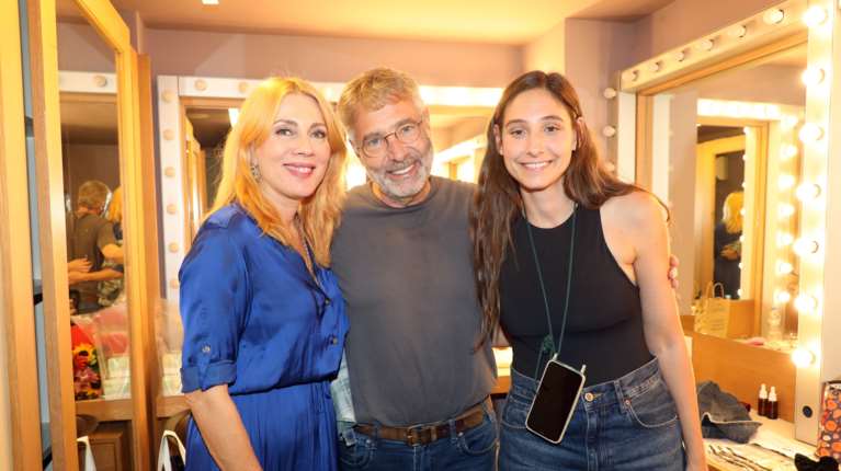 Θοδωρής Αθερίδης: Τα οικογενειακά κλικ στην πρεμιέρα του