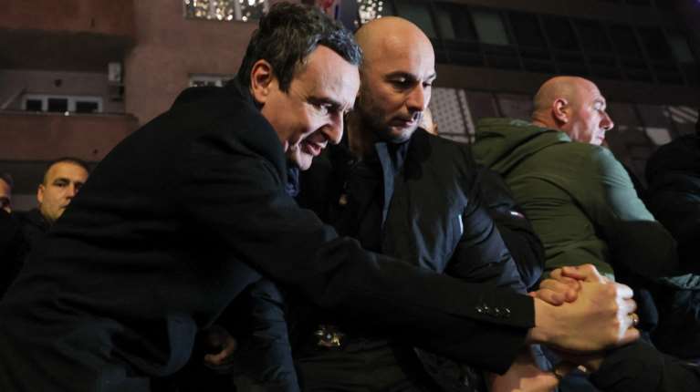 Βουλευτικές εκλογές στο Κόσοβο: Νίκη του κυβερνώντος κόμματος του Αλμπίν Κούρτι