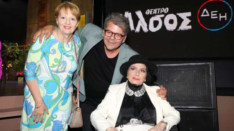 Γιώργος Ζαμπέτας: Σπάνια δημόσια εμφάνιση για την κόρη του, Κατερίνα [εικόνες]