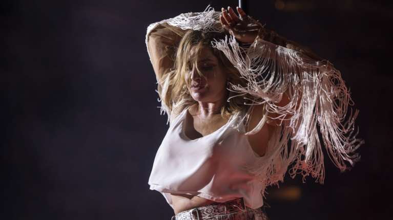 Στα άκρα: Τελεσίγραφο της Έλενας Παπαρίζου στον Τόνυ Μαυρίδη για τη μεζονέτα στη Γλυφάδα [βίντεο]