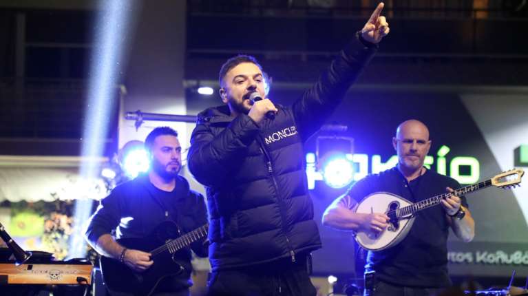 Απόπειρα διάρρηξης στο σπίτι του Τριαντάφυλλου: &quot;Είδα δύο τύπους - Αν κάνω κάτι, θα με πείτε δολοφόνο;&quot;