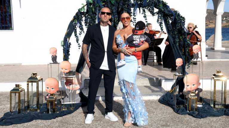 Έλενα Τσαγκρινού - DJ Stephan: Βαφτίστηκε ο μονάκριβος γιος τους, Ηρακλής Τριαντάφυλλος [εικόνες]