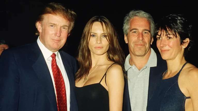 Στο φως αποκαλυπτικά e-mails του Έπσταϊν που &quot;καίνε&quot; τον Τραμπ: &quot;Ήξερε τα πάντα για τα κορίτσια&quot;