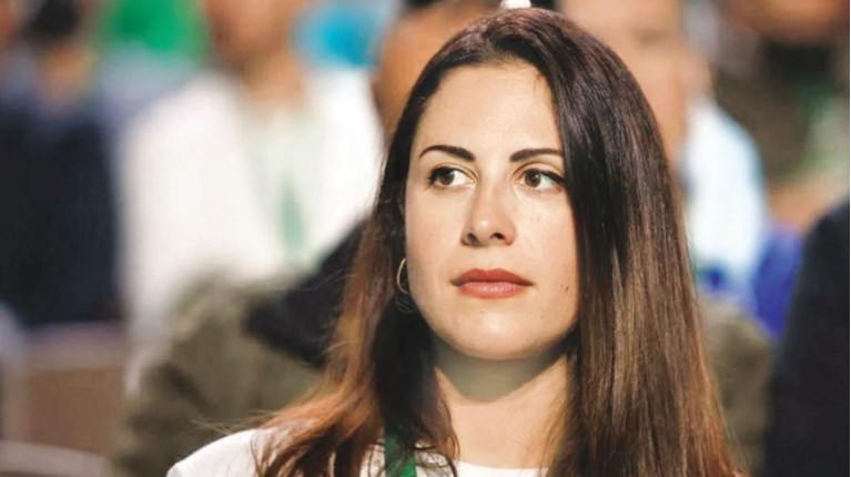 ΕΛΕΝΗ ΧΡΟΝΟΠΟΥΛΟΥ