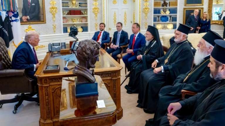 Αρχιεπίσκοπος Ελπιδοφόρος: &quot;Βαθιά ευγνώμων στον Τραμπ για το θέμα της Θεολογικής Σχολής της Χάλκης&quot;