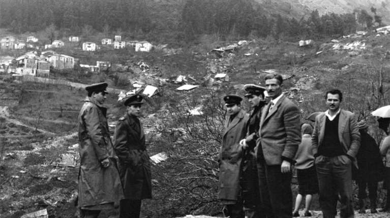 Χωριά που τα κατάπιε το βουνό - Από το Μικρό Χωριό Ευρυτανίας μέχρι την Κλεπά Ορεινής Ναυπακτίας [βίντεο]