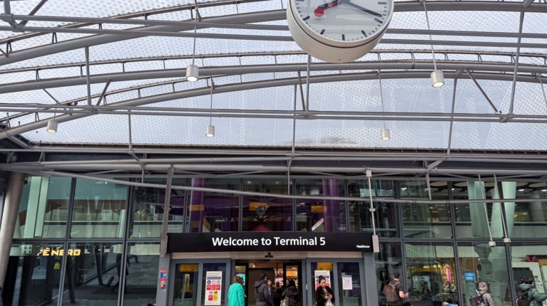 ΛΟΝΔΙΝΟ ΧΙΘΡΟΟΥ