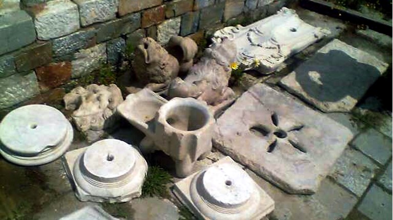 αρχαιοκαπηλία Σχοινούσα