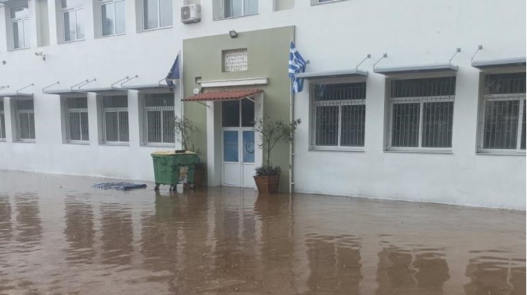 Πάτρα σχολείο