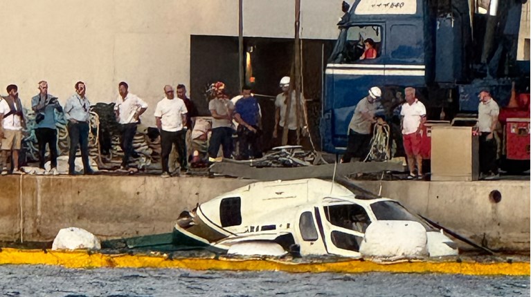 ΕΛΙΚΟΠΤΕΡΟ ΜΑΡΙΝΑ ΒΟΥΛΙΑΓΜΕΝΗΣ
