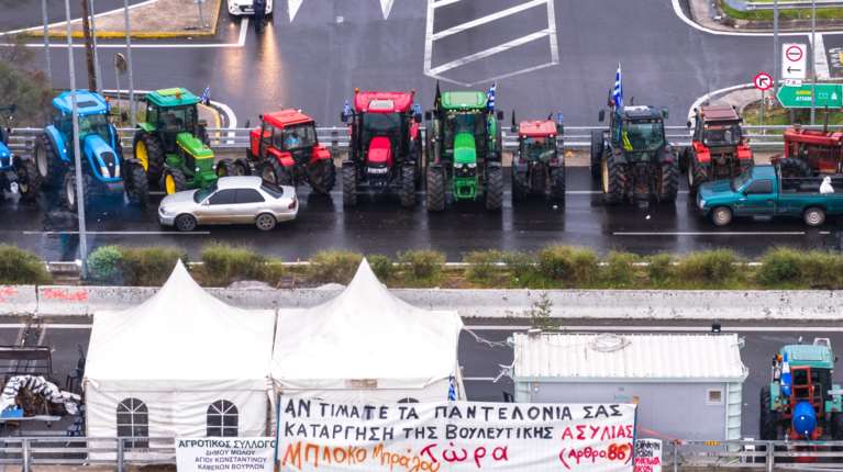Ευρωπαϊκός "κόφτης" στα μέτρα στήριξης των αγροτών - Με δεμένα χέρια το οικονομικό επιτελείο λόγω de minimis