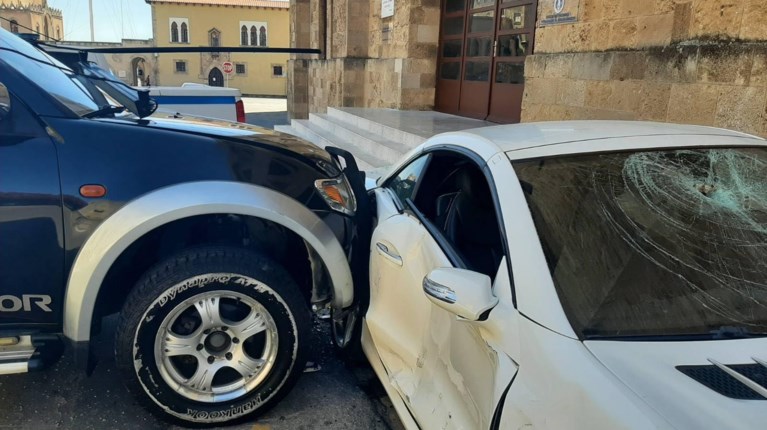 αυτοκινητο