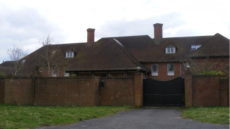 Sunninghill house