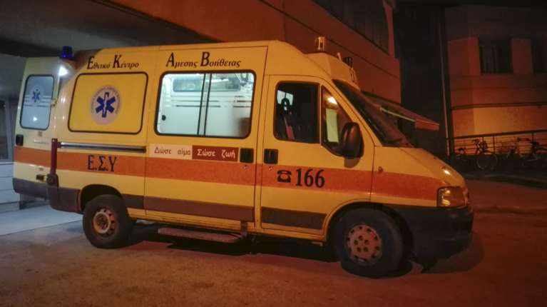 Χανιά: Στο νοσοκομείο σε σοβαρή κατάσταση 15χρονη - Μέθυσε και έπεσε χτυπώντας στο κεφάλι