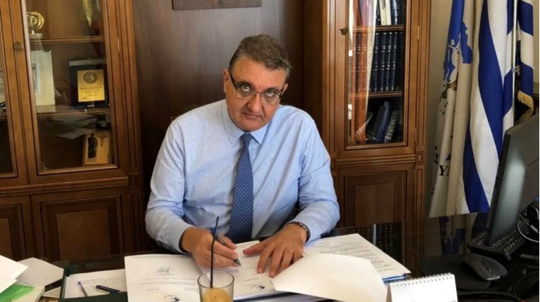 εξαδακτυλος