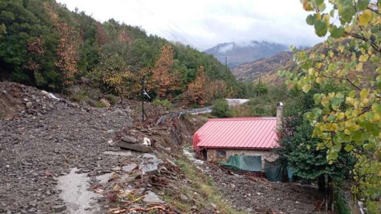 Κακοκαιρία: Σε &quot;κόκκινο συναγερμό&quot; Β. Αιγαίο και Δωδεκάνησα - Σε ετοιμότητα και στην Αττική - Οι κρίσιμες ώρες