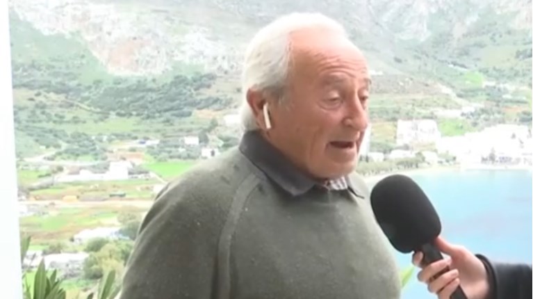 Κάτοικος Αμοργός