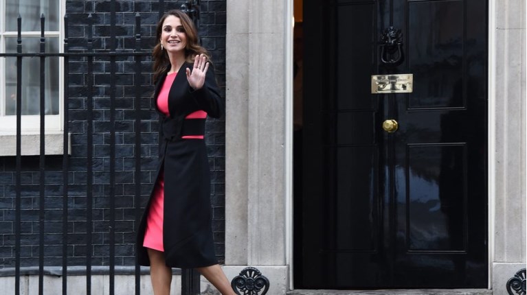 QUEEN RANIA