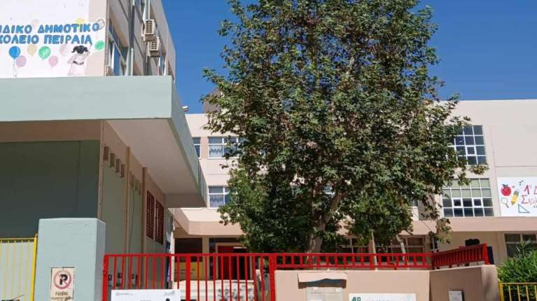 Τραγωδία στον Πειραιά: Πνίγηκε με την τροφή του 13χρονο κοριτσάκι σε σχολείο