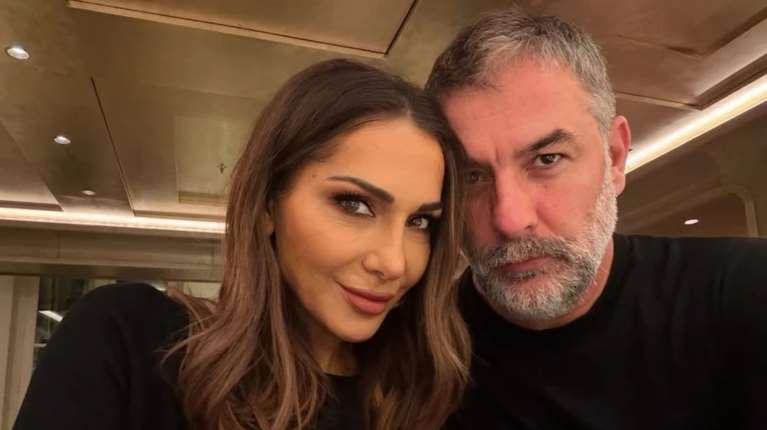 Δέσποινα Βανδή: Οι τρυφερές φωτογραφίες της μαζί με τον Βασίλη Μπισμπίκη ανήμερα του Αγίου Βαλεντίνου [εικόνες]