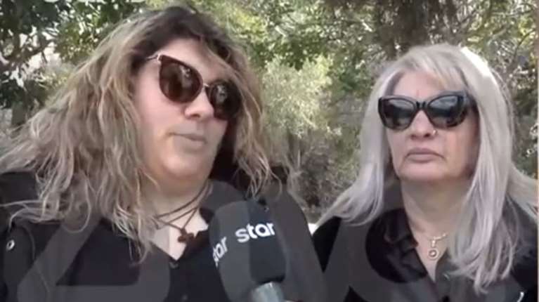 Αλέξης Κούγιας: Στην κηδεία του η μητέρα και η αδελφή της Ρούλας Πισπιρίγκου - Απών ο Δημήτρης Λιγνάδης