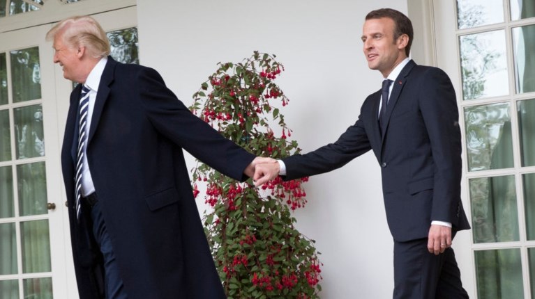 ΤΡΑΜΠ ΜΑΚΡΟΝ