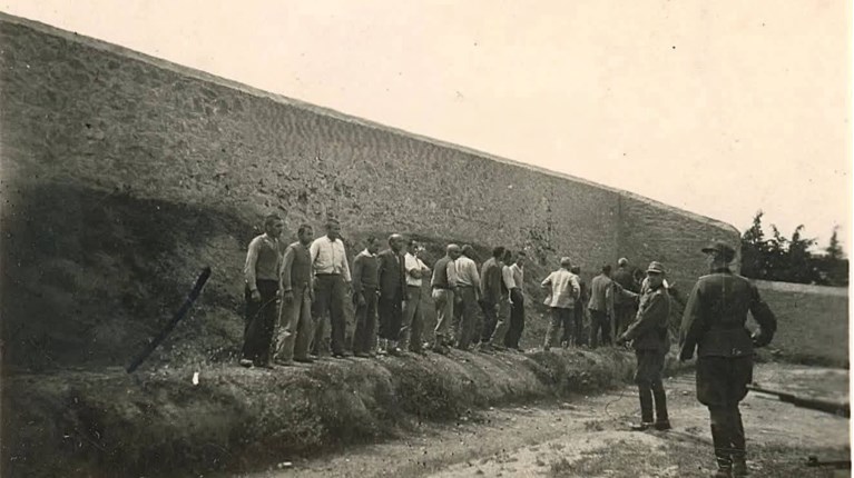 ΕΚΤΕΛΕΣΗ 200 ΚΑΙΣΑΡΙΑΝΗ