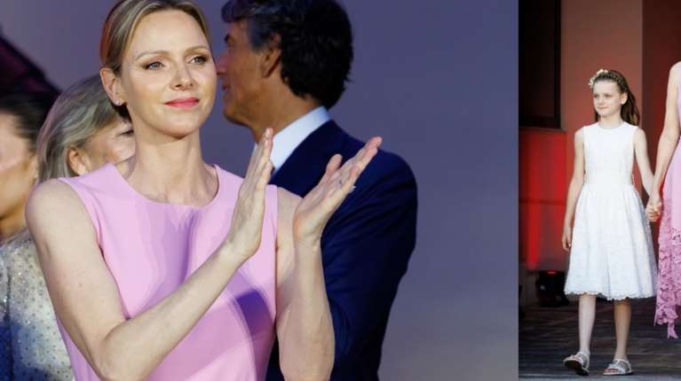 Pretty in pink: Η Σαρλίν παρέδωσε masterclass μονοχρωμίας για να τιμήσει τα 20 χρόνια του Αλβέρτου στον θρόνο