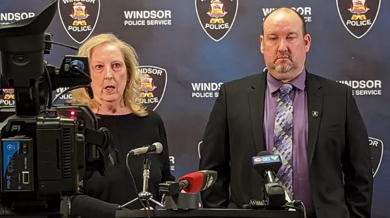 ΚΑΝΑΔΑΣ ΓΙΑΓΙΑ