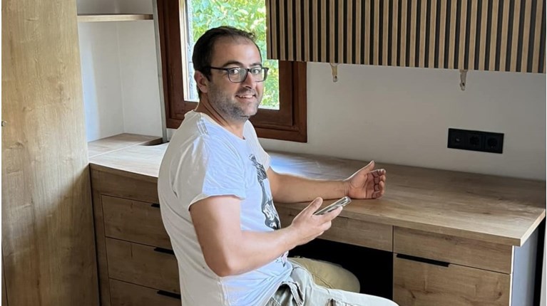 ΧΑΛΚΙΔΑ ΘΥΜΑ ΔΟΛΟΦΟΝΙΑΣ 43 ΕΤΩΝ