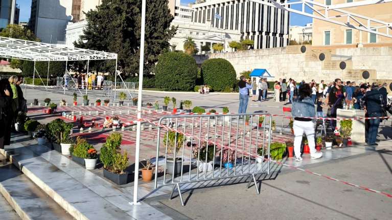 Συναγερμός στην κυβέρνηση ενόψει παρελάσεων μετά την επίθεση στον Βορίδη - Στο κόκκινο η πόλωση