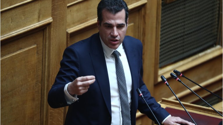 Θάνος Πλεύρης