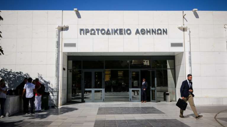 Αντίστροφη μέτρηση για τα 50.000 πιστοποιητικά διαθηκών στο Πρωτοδικείο Αθηνών - Ολοκληρώνεται η έκδοσή τους