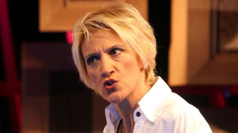 Η Καίτη Κωνσταντίνου δεν αγαπούσε τα &quot;ταρατατζούμ&quot; - Η ήσυχη ζωή πίσω από την εκκωφαντική επιτυχία