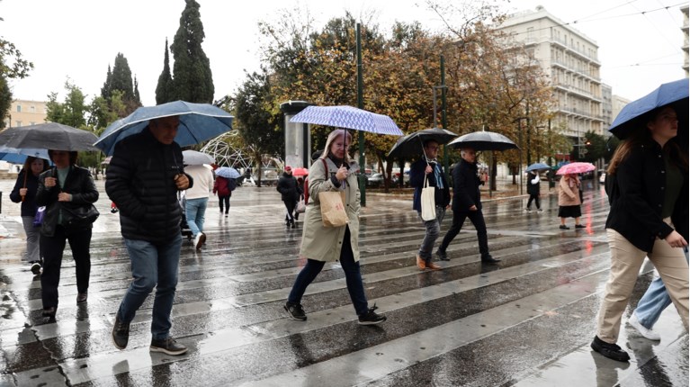 ΒΡΟΧΗ ΑΘΗΝΑ
