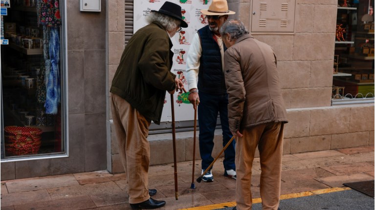 ΣΥΝΤΑΞΙΟΥΧΟΙ