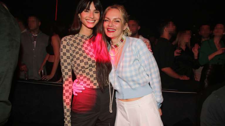 Έλενα Χριστοπούλου: &quot;Είμαι έτοιμη να δω τους πάντες&quot; - Όσα είπε μετά τη συνάντηση με την Ηλιάνα Παπαγεωργίου