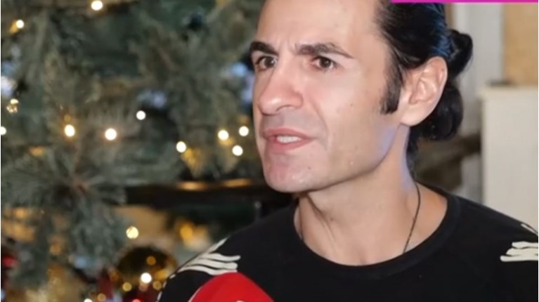 πετρακης