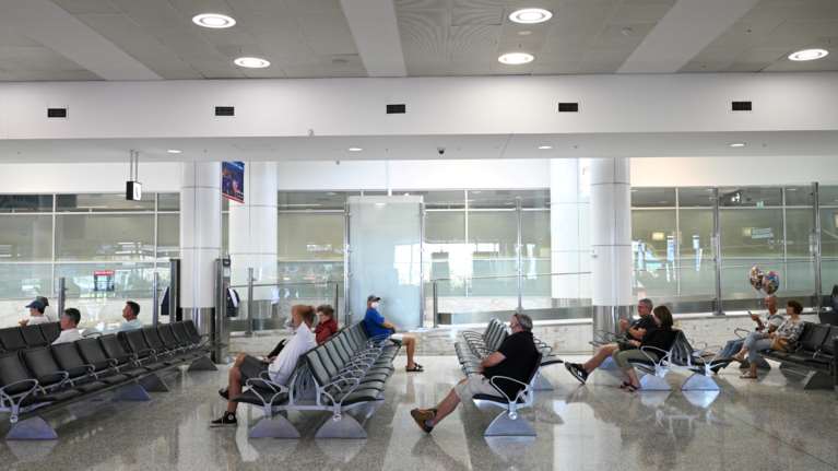 Κορονοϊός: 5.610 νέα κρούσματα σήμερα, 19 θάνατοι και 120 διασωληνωμένοι - 679 επαναλοιμώξεις