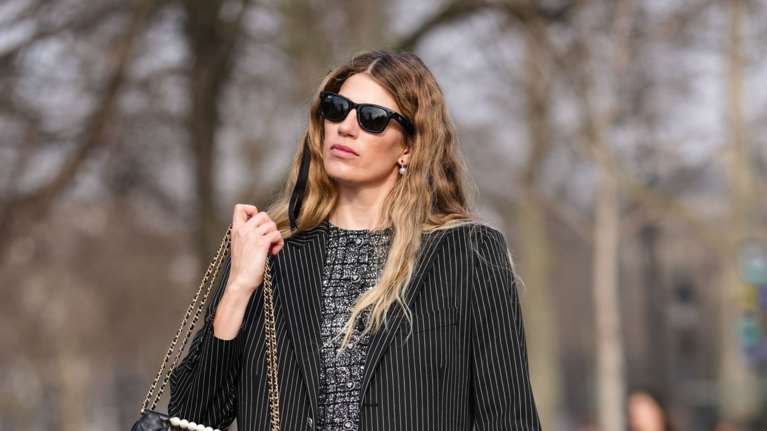 3 αβίαστα κομψά χτενίσματα που υιοθετεί κάθε Γαλλίδα τώρα