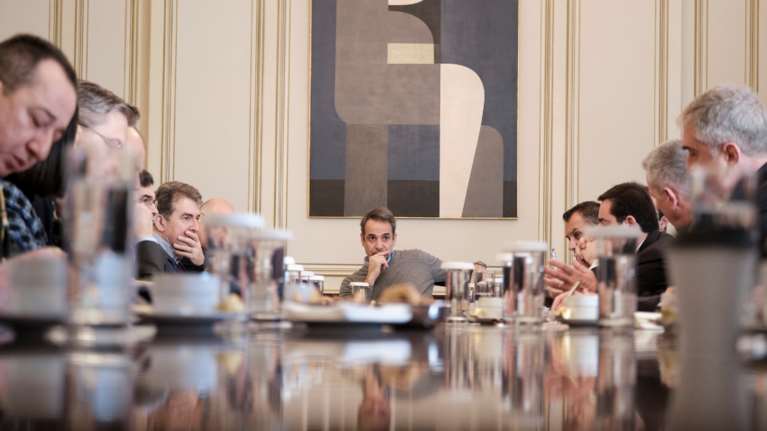 Κυβέρνηση: Αναλυτικά όλες οι διατάξεις της νέας ΠΝΠ - Ποιοι ενισχύονται οικονομικά