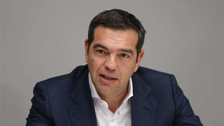 Τσίπρας: Ο Μητσοτάκης μετέτρεψε την υγιειονομική επιτυχία των πολιτών σε φιάσκο
