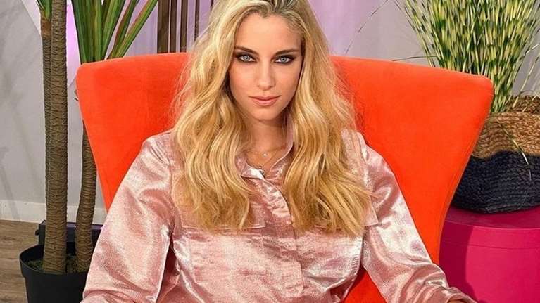 Η Δούκισσα Νομικού 17 χρόνια πριν: Όταν η όμορφη φοιτήτρια της ΑΣΟΕΕ κέρδιζε το στέμμα