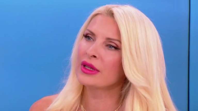 Ελένη Μενεγάκη | O απίστευτος λόγος που παραπονιέται συνεχώς η μικρή Μαρίνα