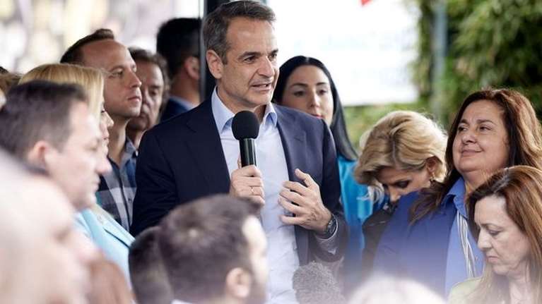 &quot;Καρφί&quot; Μητσοτάκη σε Βελόπουλο: Να στήσουμε ανάχωμα απέναντι σε αυτούς που καπηλεύονται τη χριστιανοσύνη