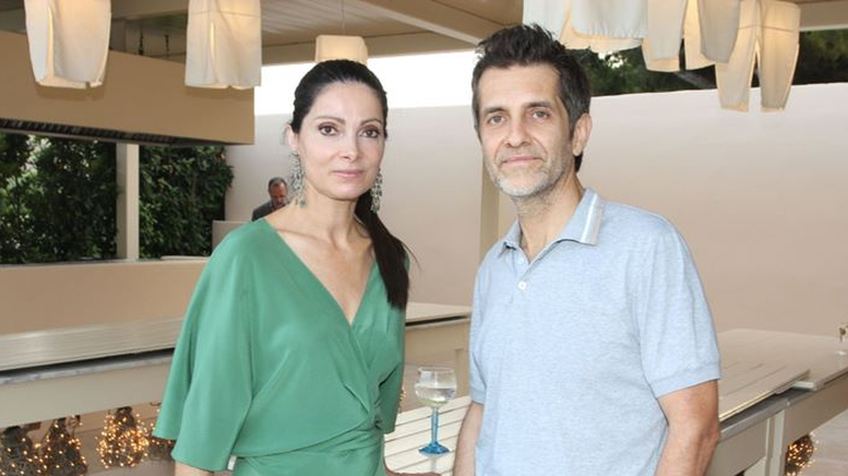 Η σπάνια εμφάνιση του Φοίβου με τη σύζυγό του Αμαλία Καντερέ