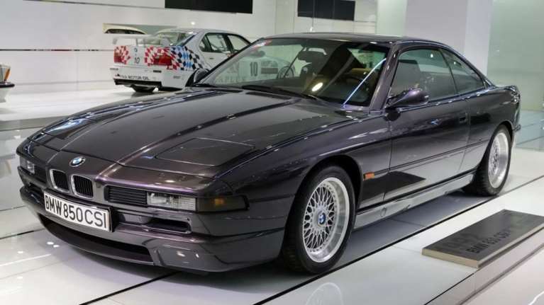Μια ξεχωριστή BMW 850 CSi βγαίνει σε δημοπρασία